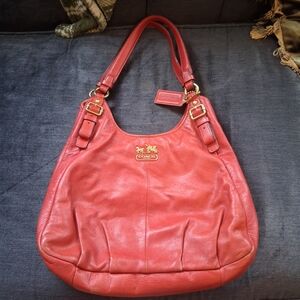 Coach Est. 1941 Pebbled Leather Red/orange Hobo Shoulder Bag – Gold Hardware